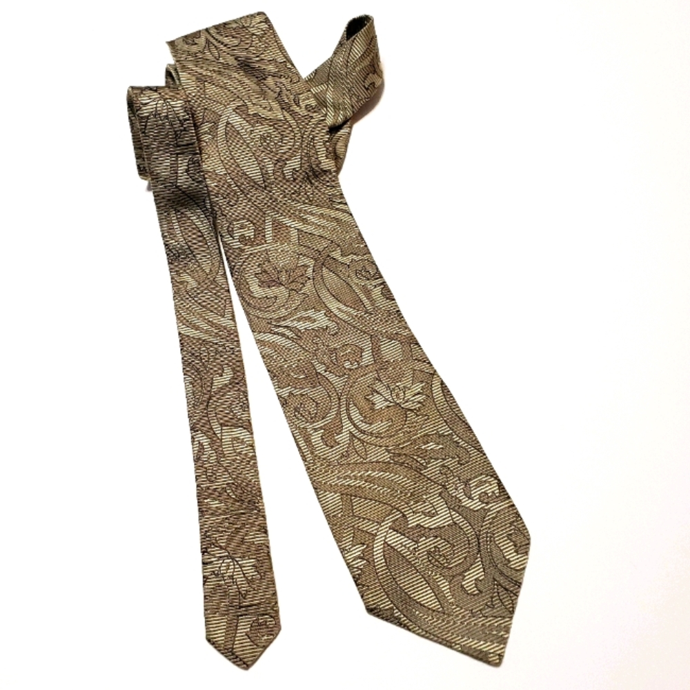 BACHRACH Silk woven muted gold paisley tie